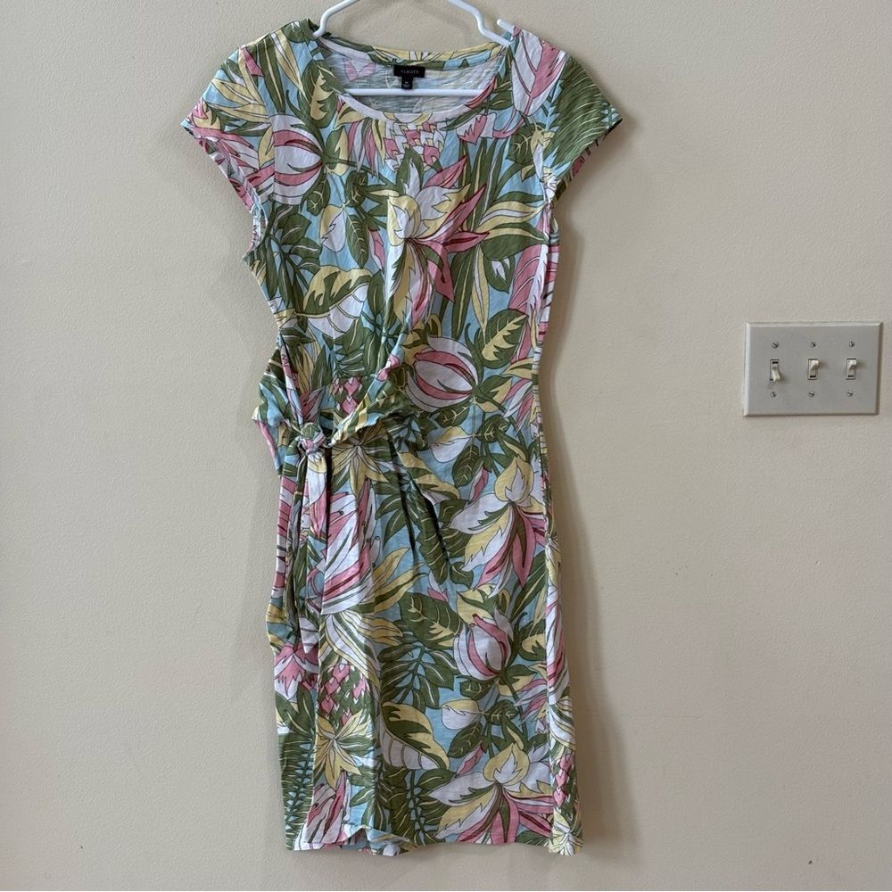 Talbots TIE DETAIL KNIT SHIFT DRESS - TROPICAL PARADISE - Picture 2 of 5